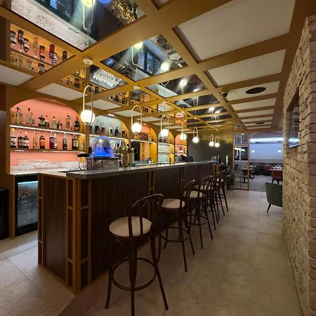 La Borgo Otel